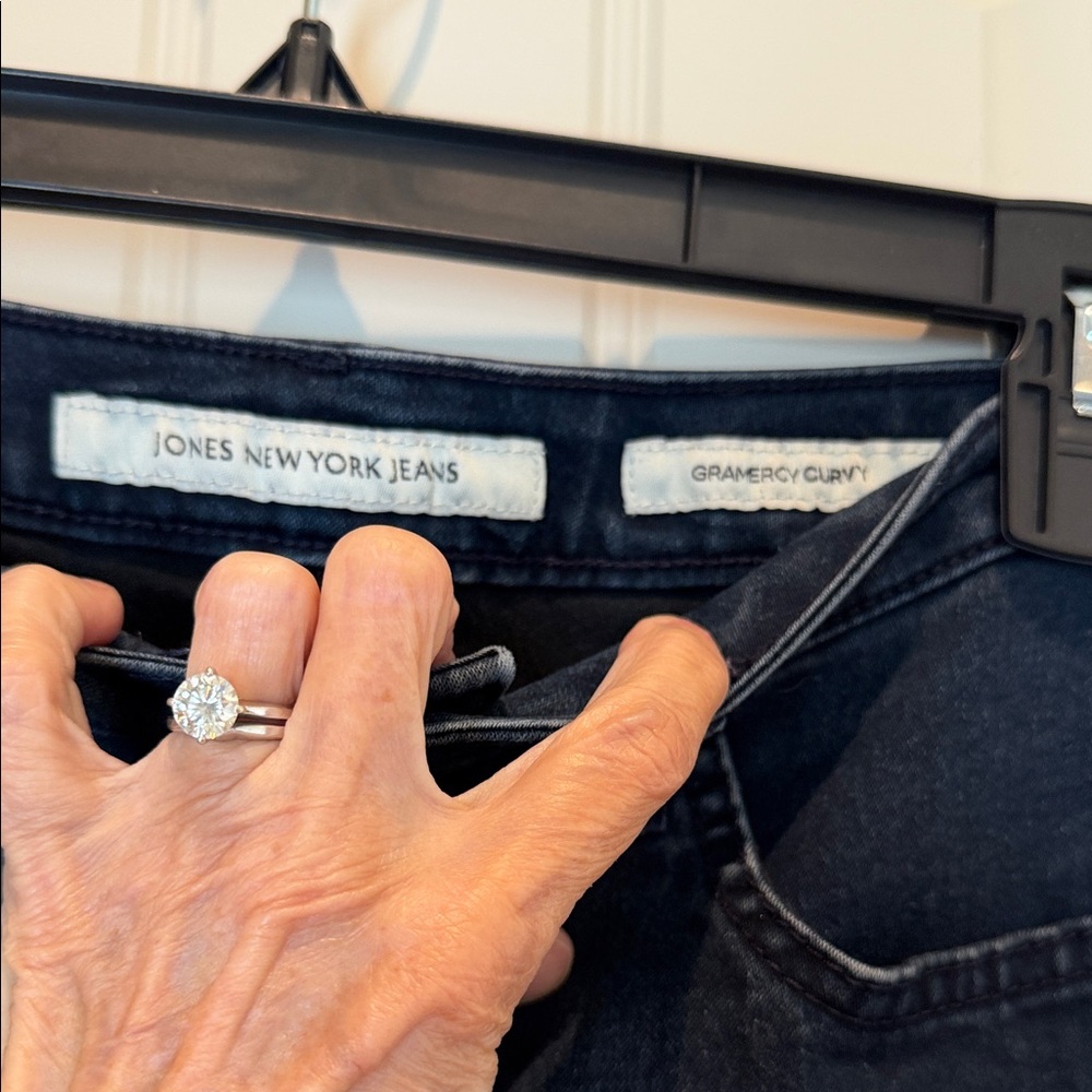 Jones New York Women’s Slim Jeans in Dark Blue